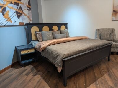 Carolina Wooden King Bed for Modern Bedrooms – Kenya